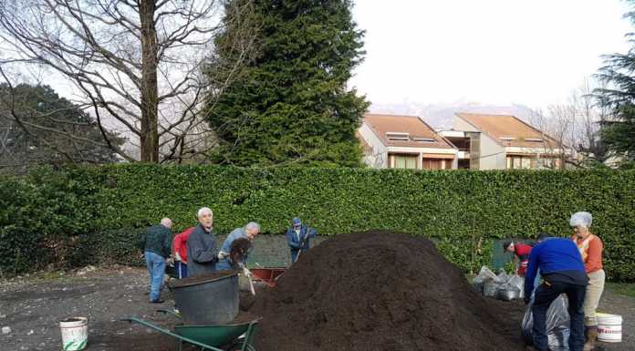 Dalla raccolta differenziata al giardino, a Dervio il compost è gratis