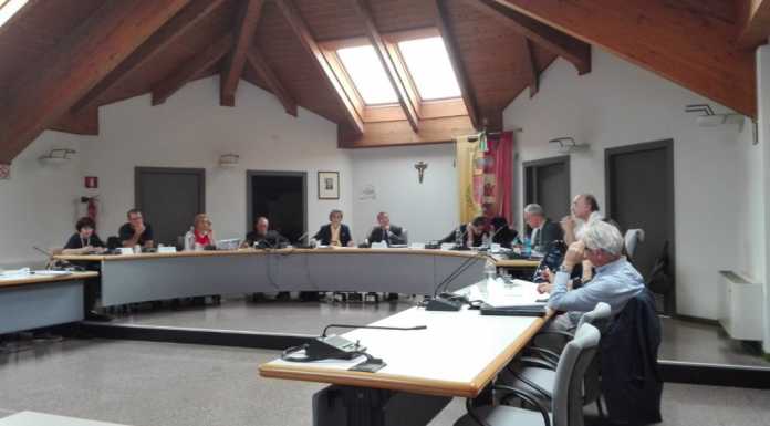 Consiglio sotto elezioni, scatta la censura. Rota: “Mi rivolgerò alle autorità competenti”