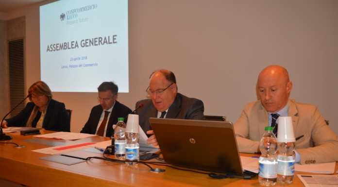Assemblea generale Confcommercio: “Chiediamo più coraggio agli amministratori”