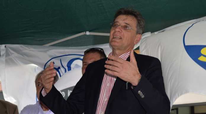 Marco Ghezzi. Il centro destra unito svela il proprio candidato sindaco a Calolzio