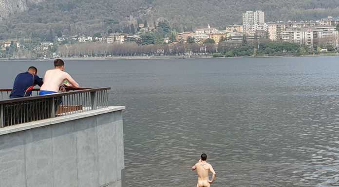 A Malgrate si fa già il bagno (nudi). Il Comune ribadisce: “Non è un lido”