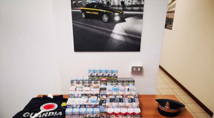 Tabacchi senza licenza, la Finanza sequestra 500 pacchetti di sigarette