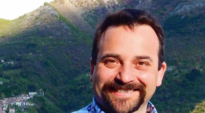 Esino Lario in vendita, l’opposizione: “L’Italia intera ci sta prendendo in giro”