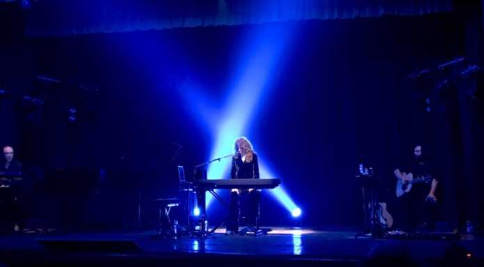 Grande pubblico al Palladium di Lecco per il concerto di Alice