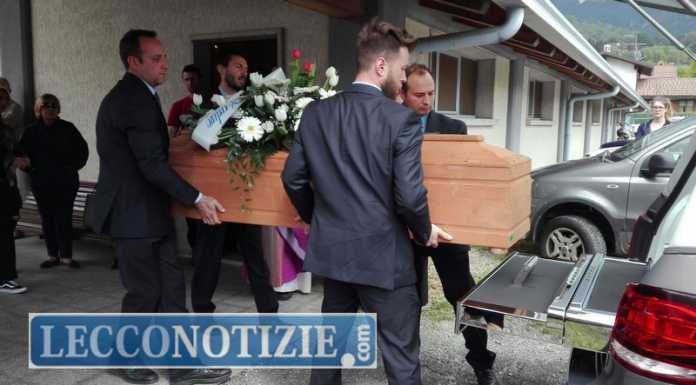 Le note di “Sign of the time” per dire addio alla giovane Carla