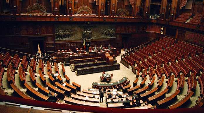 Governo in crisi. Anche a Lecco il centrodestra spinge per le elezioni