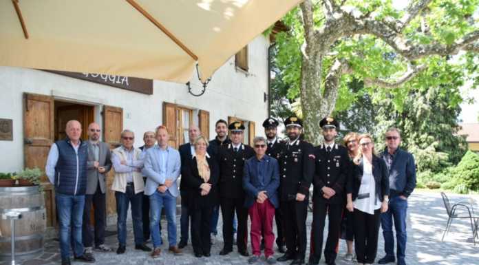 Colico saluta il suo maresciallo, che dopo 10 anni lascia l’Alto Lago