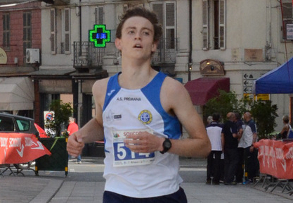 Corsa in montagna. La Valsassina si veste di azzurro con Dionigi Gianola