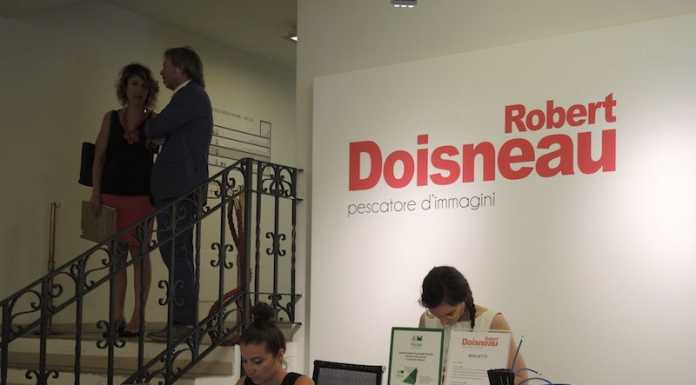 Dandini promuove Lecco: “A Palazzo Paure per un tuffo nella Parigi d’antan”