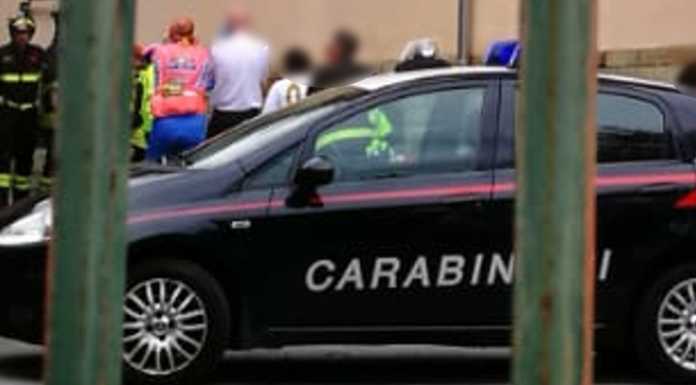 Bimbo caduto a Mandello, l’incidente mentre giocava in cortile