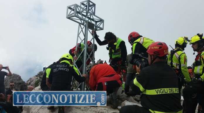 Il video dell’arrivo in Grignetta della nuova Croce