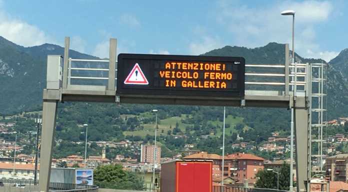 Lecco, incidente nell’attraversamento, coinvolto mezzo pesante