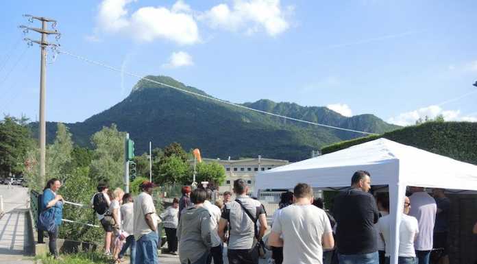 Crisi Aerosol, i lavoratori in sciopero: “Non ci fermeremo”