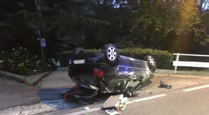 Incidente sulla vecchia Lecco Ballabio. Il 21enne resta in gravi condizioni