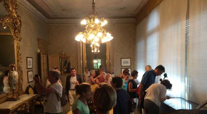 Una nuova mostra a Villa Monastero tra “fiori e frutti, tra pizzi e dipinti”