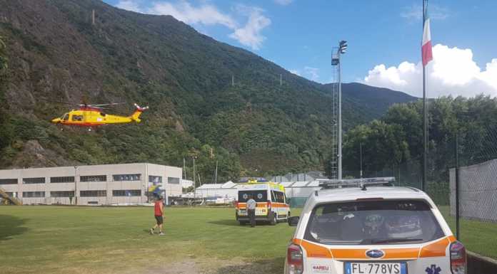 Dervio. Si sente male in moto, intervento dell’elisoccorso