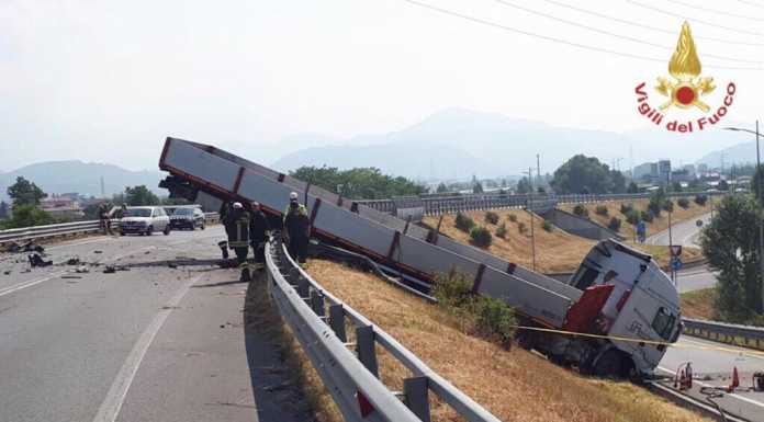 Tragico incidente nella bergamasca, quattro morti