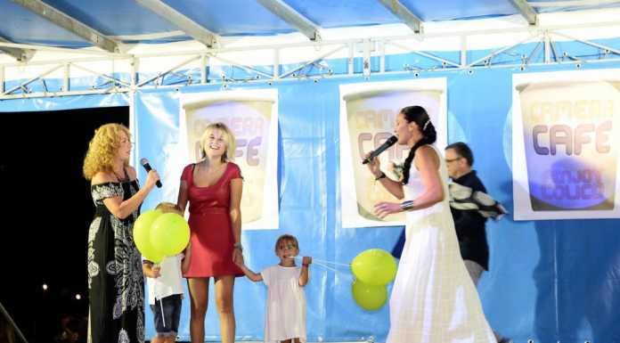 Diretta TV dalla piazza di Colico, serata con “Alex” di Camera Cafè