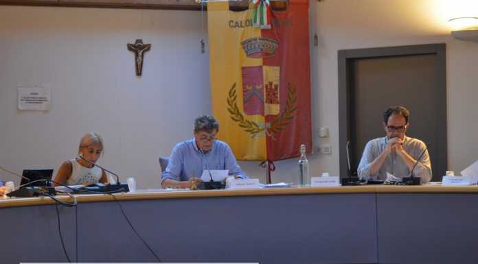 Abolizione del taglio agli stipendi: “Meno burocrazia, pagheremo noi piccole spese”