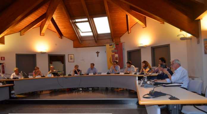 Abbandono rifiuti, taglio erba e vandalismi: pugno duro dell’amministrazione