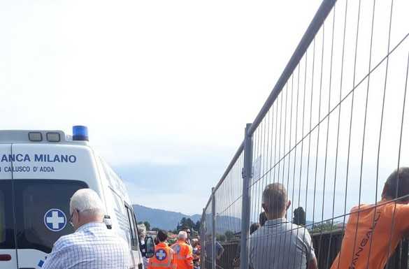 Minaccia di gettarsi dal ponte di Paderno. I soccorsi lo salvano