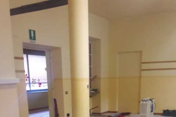 Dolzago: quasi conclusi i lavori alla scuola, nuovi pavimenti e impianti