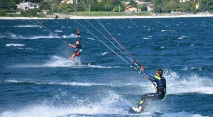 Lecco. Surfisti in difficoltà sul lago, intervengono i pompieri