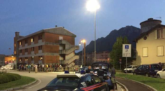 Lecco. Due arresti e una denuncia per la rissa in via Balicco