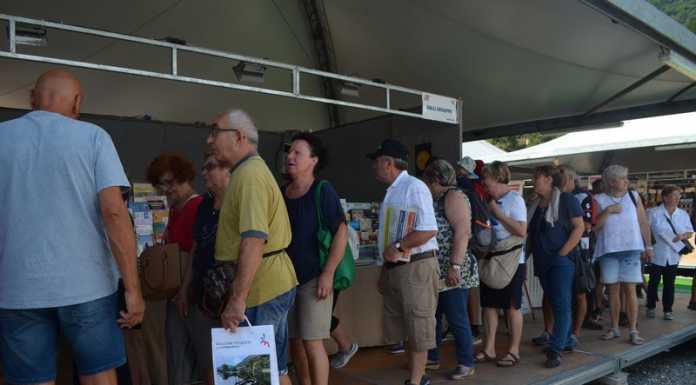 Tanti visitatori alla Sagra delle Sagre, venerdì concerto degli Scramble Cats