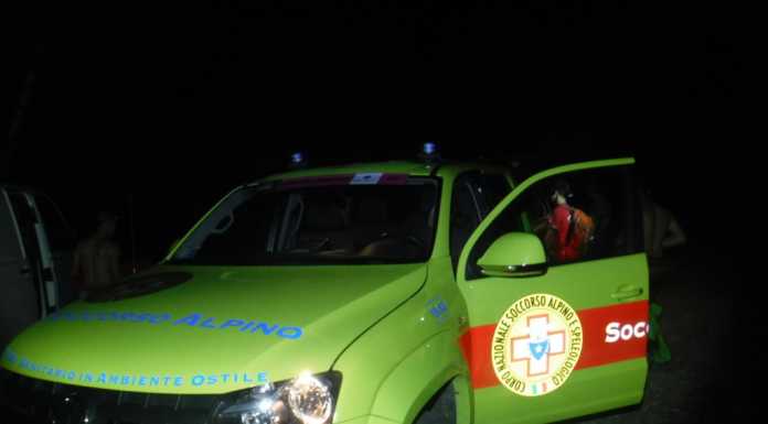 Stanchi e privi di attrezzatura, il Soccorso Alpino recupera sei giovani al Pialeral soccorso alpino notte grignetta (2)