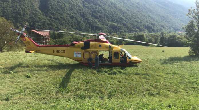Barzio Morso alla testa da un cane, bimbo soccorso in elicottero