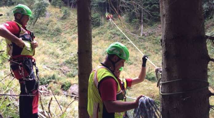 Malore mentre cerca i funghi, morto un 61enne varesino