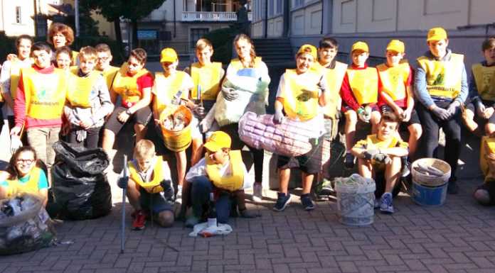 Bellano. Alunni al lavoro con Legambiente per “Pulire il mondo”