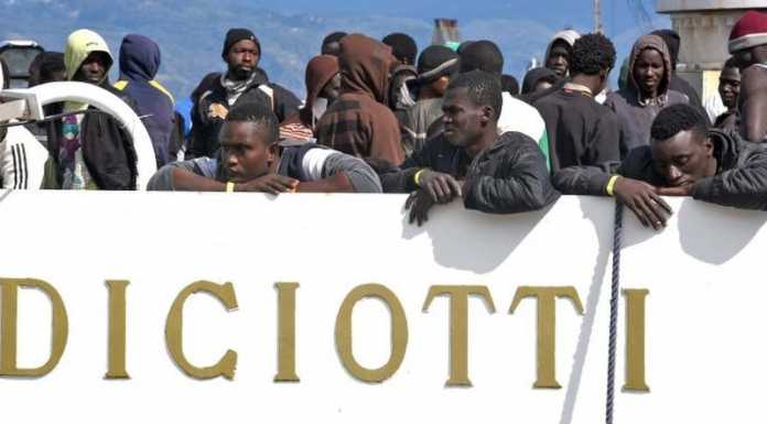 Tre posti anche a Lecco per i migranti della nave Diciotti