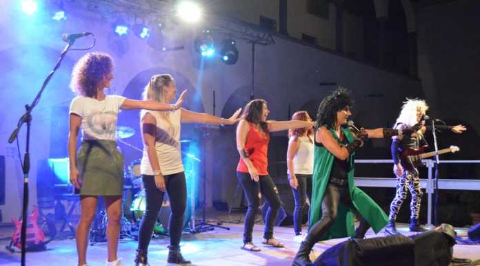 Lavello Street Food: “Buon inizio! Dopo la spettacolare ‘Urlo Band’, show di moda”