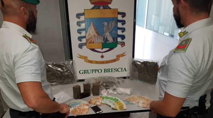 Usava il negozio come piazza di spaccio, arrestato un 36enne bresciano