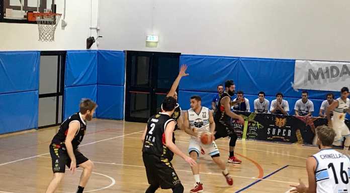Basket Serie B. Gimar Lecco, rimonta solo sfiorata. Vince Urania.