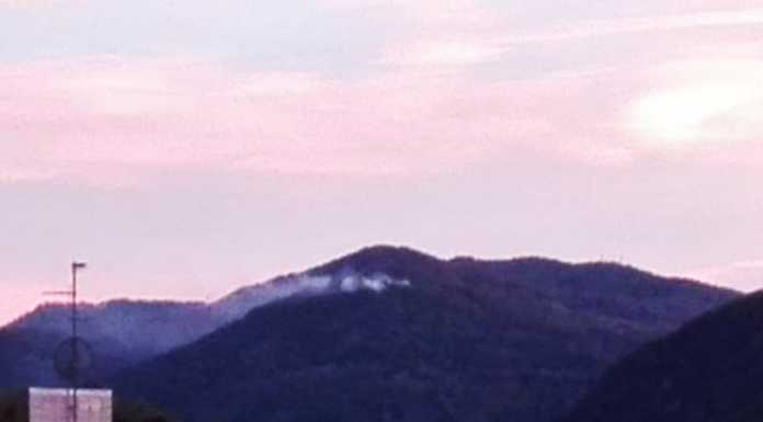 Vento forte, incendi boschivi a Vendrogno, Colle Brianza e Galbiate