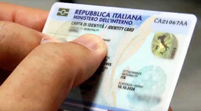 Lecco, apertura straordinaria dell’ufficio carte di identità careta di identità elettronica