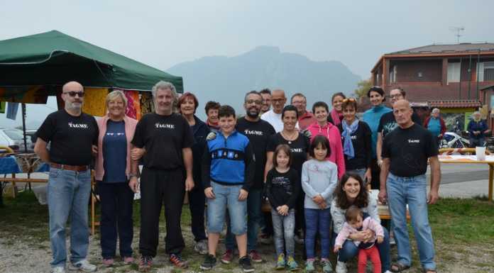 Castagnata. Tagme al lavoro per aiutare la Guinea Bissau