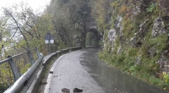 Resta chiusa anche oggi la provinciale tra Onno e Valbrona