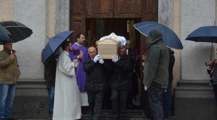La Valsassina saluta don Graziano: “Aveva il senso innato dell’amicizia”.