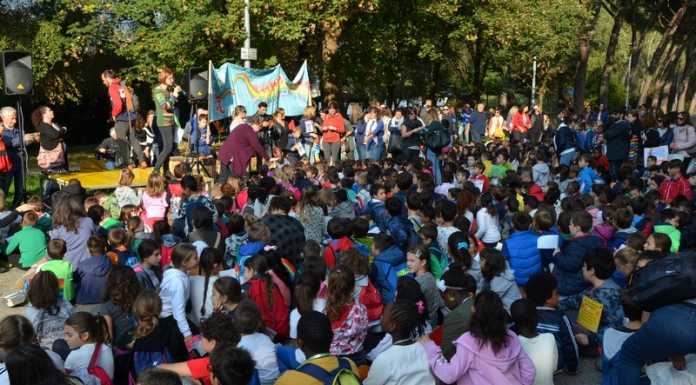 Studenti in marcia per la pace: “Un passo alla volta daremo al mondo una svolta”