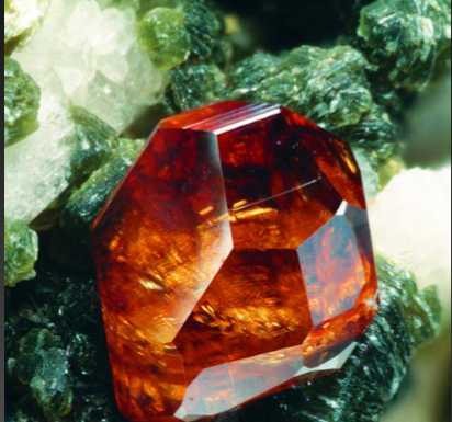 Fotografare minerali: serata con il fotografo Roberto Appiani