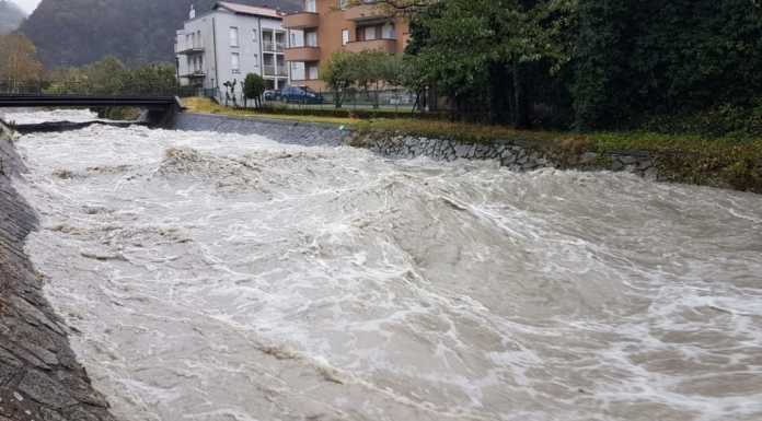 Dervio. Dopo le piogge preoccupa il Varrone: Protezione Civile sul posto