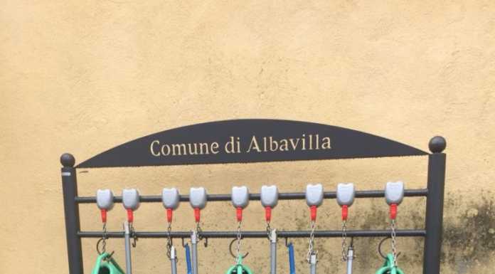 Albavilla. Al cimitero innaffiatoi, scope e palette a ‘gettone’
