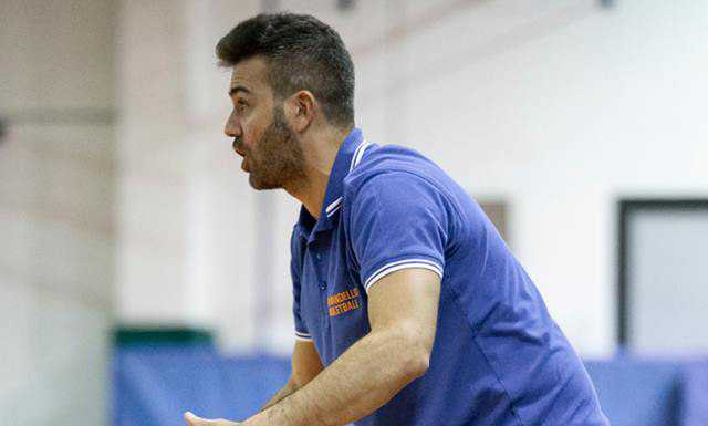 Basket CSilver. Mandello, cambio alla guida, arriva coach Chicco Tocalli