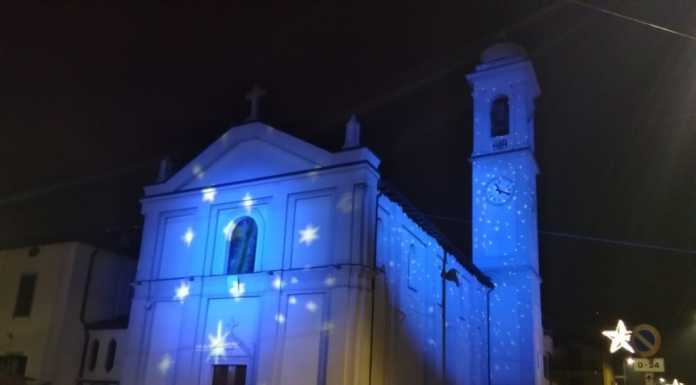 Pascolo anche quest’anno si illumina per Natale. Grazie ai volontari