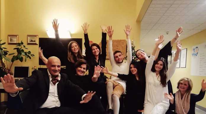 Palco in corsia: in ospedale, appuntamento natalizio col teatro