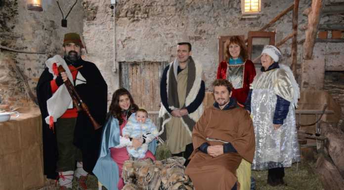 Il presepe di Maggiana: tre famiglie mettono in scena la Natività